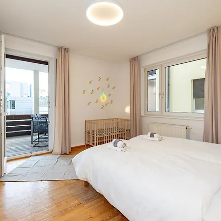 Апартаменты With Private Parking Lot