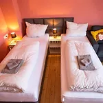 With Private Parking Lot Appartement *
