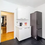 Appartement With Private Parking Lot