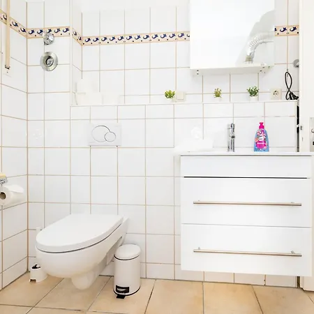 Appartement With Private Parking Lot Würzburg