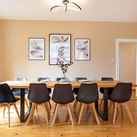 Appartement With Private Parking Lot Würzburg
