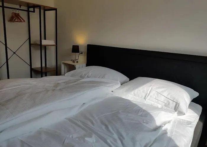 Apartmán With Private Parking Lot