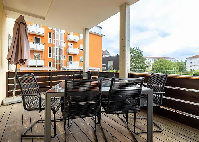 Apartmán With Private Parking Lot